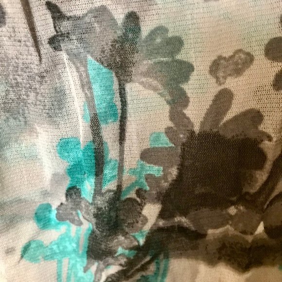 Mexx  light nylon Shirt in Size M - Picture 2 of 5